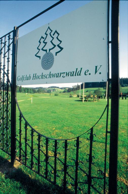 Ferien Residenz Bergfried Hotell Hinterzarten Exteriör bild