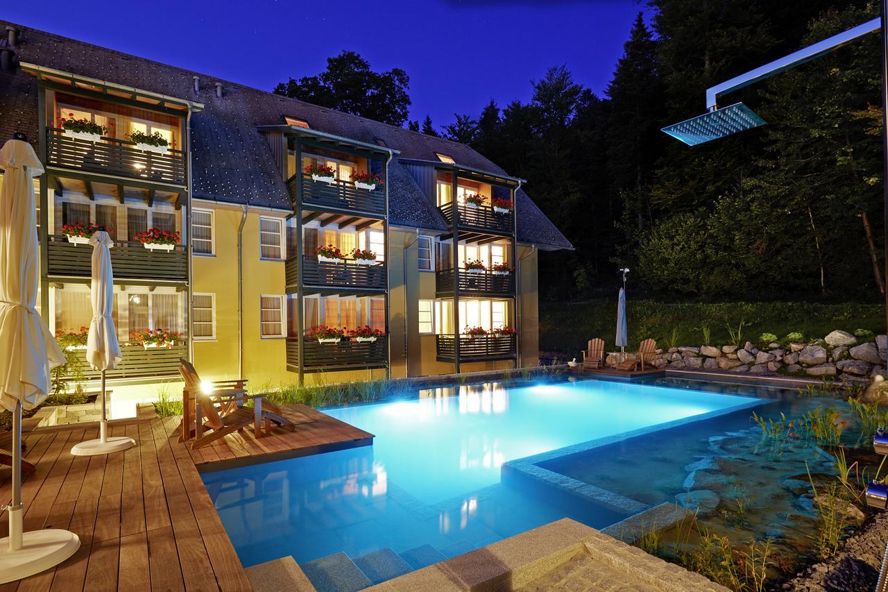 Ferien Residenz Bergfried Hotell Hinterzarten Exteriör bild